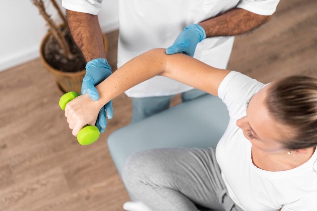 Kinetic Neuro Rehab Deva - Cotul tenismanului